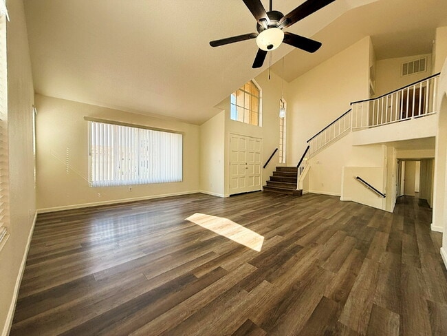 Building Photo - Spacious Garden Lakes Beauty – Vaulted Ceilings, 3-Car Garage & Stunning Upgrades!