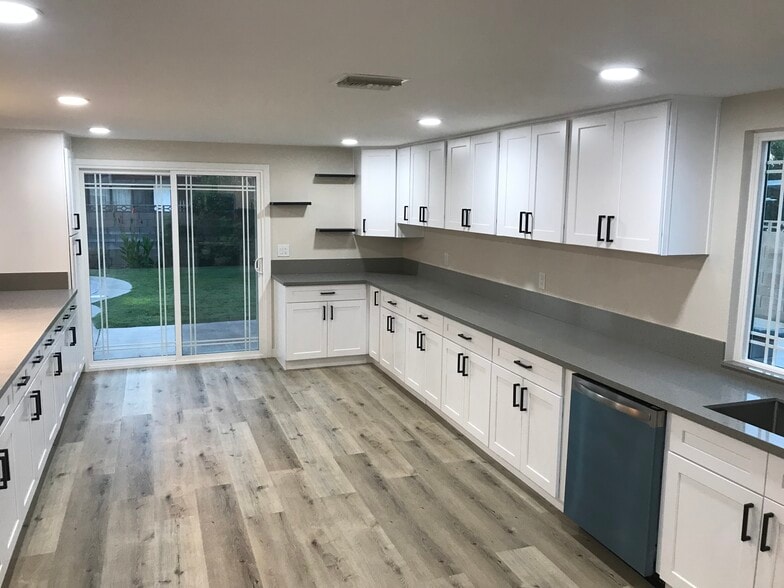 Building Photo - 2819 Gus Ct