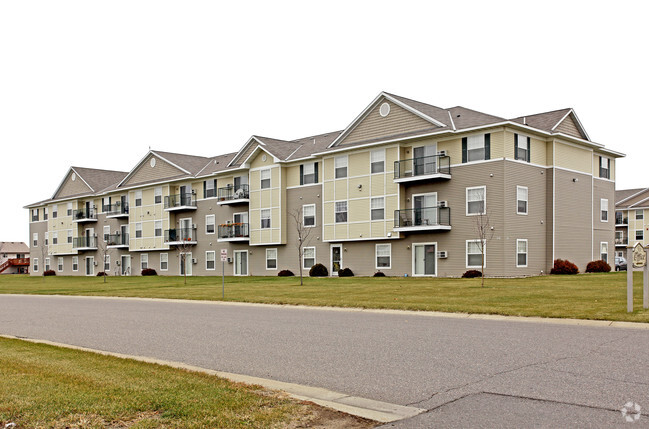 Building Photo - Cedar Ridge Apartments