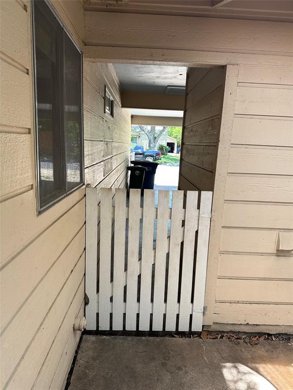 Building Photo - 4503 Clawson Rd