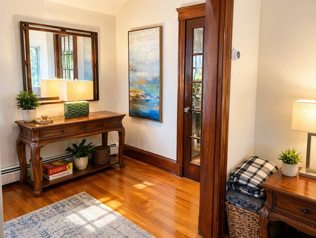 Building Photo - 144 Nonantum St