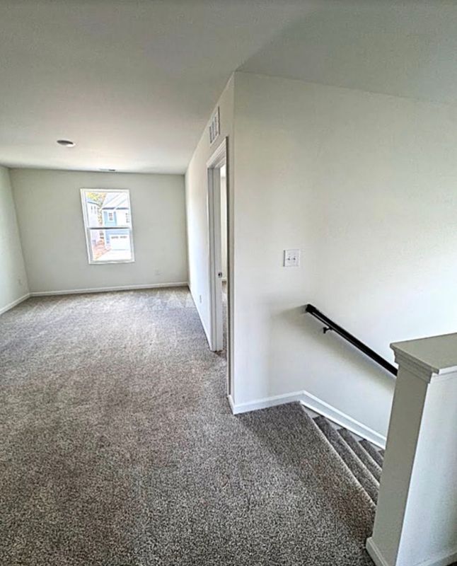 Building Photo - 16811 Aiken Rdg Cir