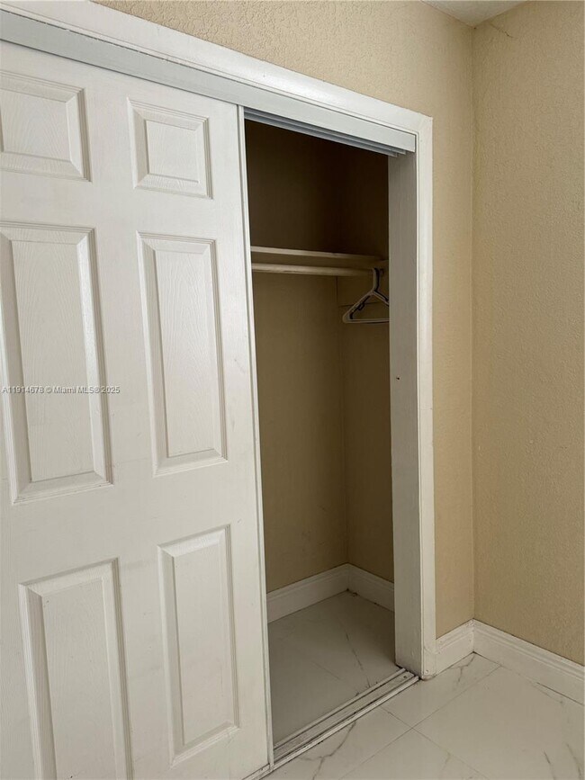 Building Photo - 6235 Dawson St