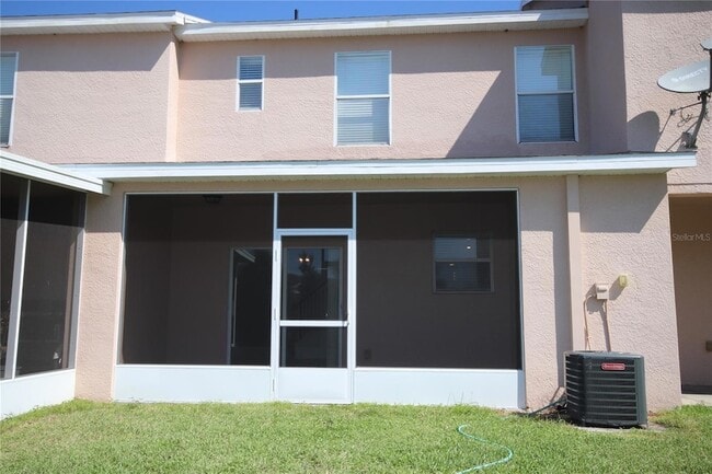 Building Photo - 1575 Blue Magnolia Rd