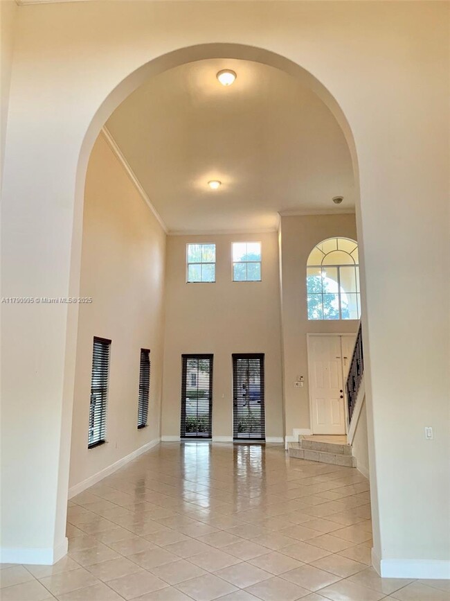 Building Photo - 8219 SW 165th Ct