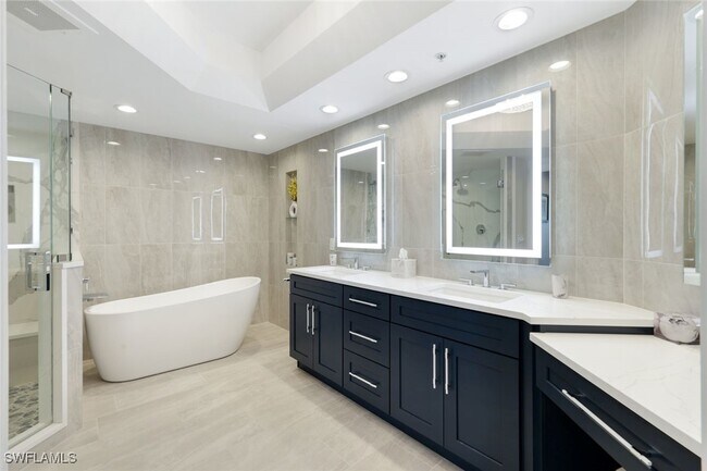 Building Photo - 1060 Borghese Ln