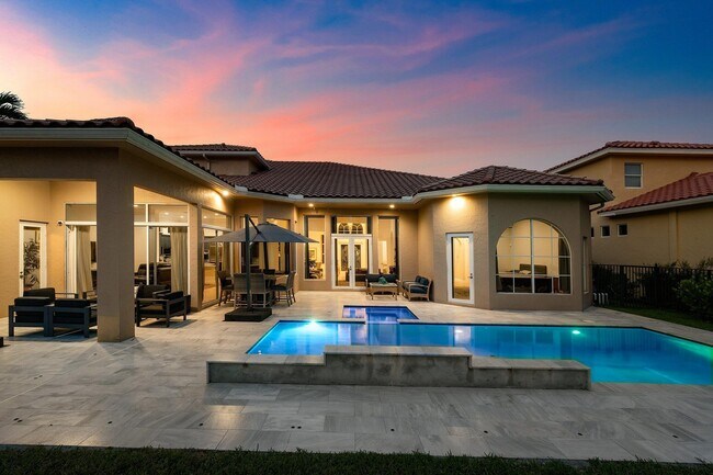 Building Photo - 3381 Lago De Talavera