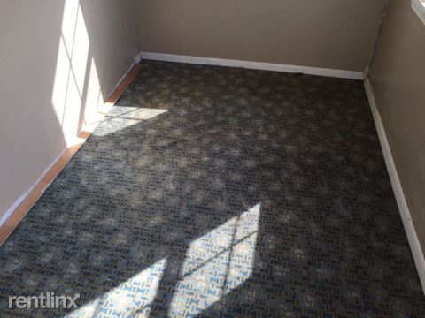 Building Photo - 4 br, 2 bath House - 1116 D Street