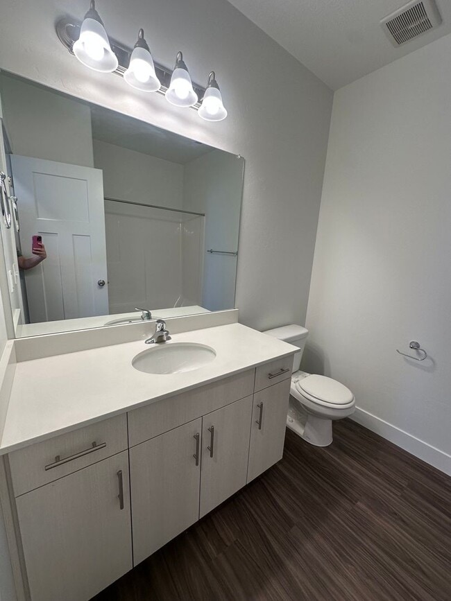Building Photo - Brand New 3 Bed Condo with Resort-Style Amenities & Included Internet!