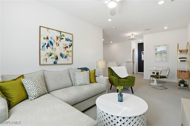 Building Photo - 1657 Serena Ave