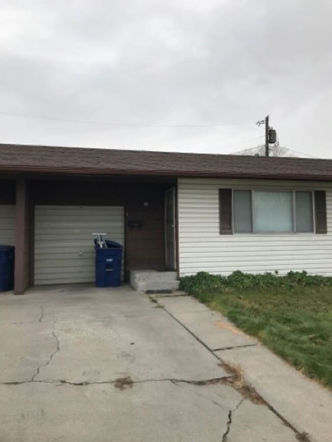 Building Photo - 276 Filer Ave