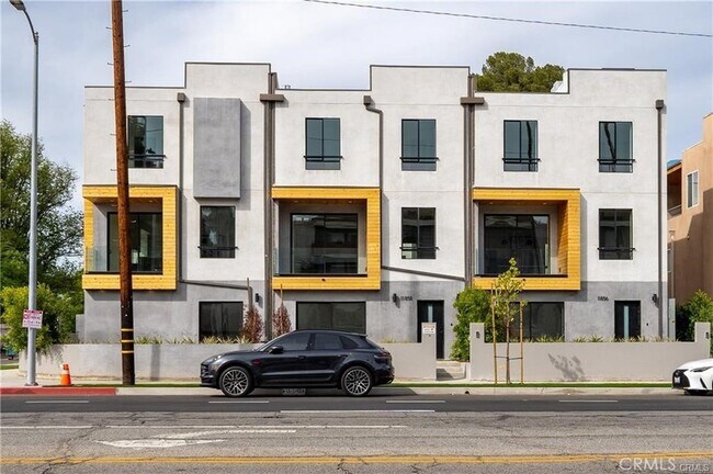 Building Photo - 11858 Flower Ln