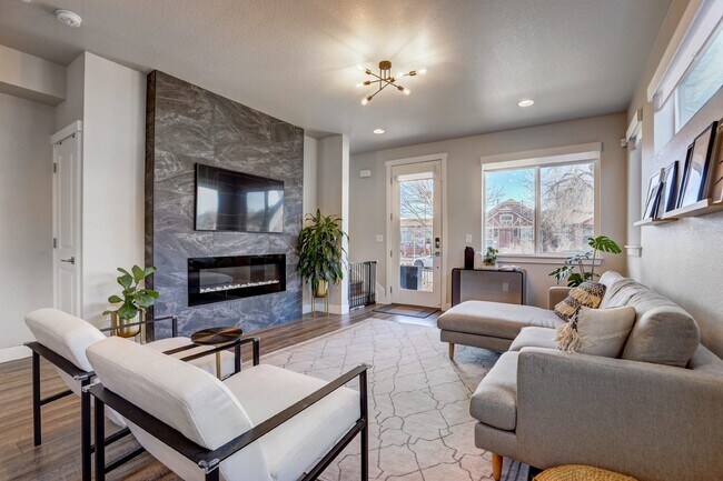 Building Photo - $4,145.95 - 3 Bed, 2.5 Bath Townhome In Denver with Central AC and Outdoor Space!
