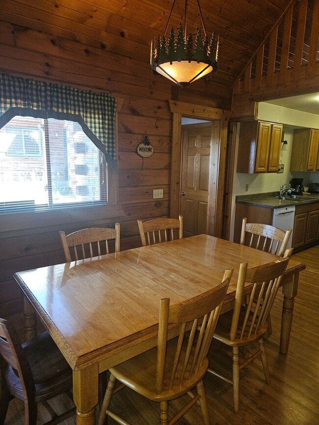 Building Photo - 2 Bed / 2 Bath Fully Furnished Cabin House in Warrens, WI!