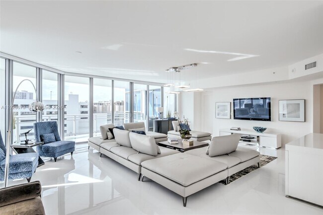 Building Photo - 3535 S Ocean Dr