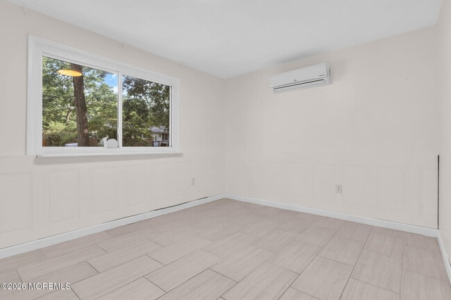 Building Photo - 535 Cactus St