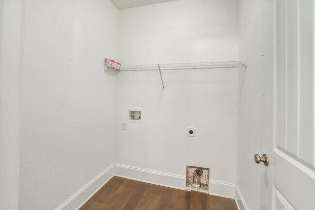 Building Photo - 1743 Brush Hill Rd