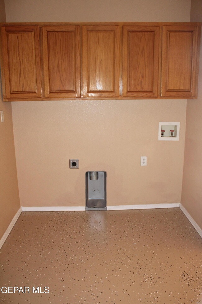Building Photo - 4056 Tibuni Pl