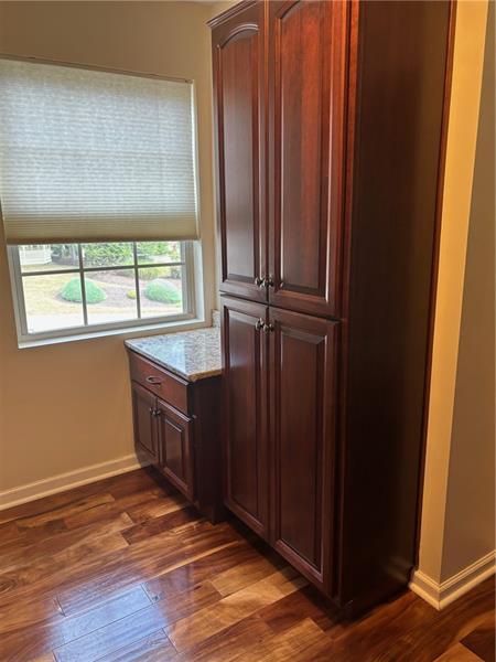 Building Photo - 305 Berrington Ct
