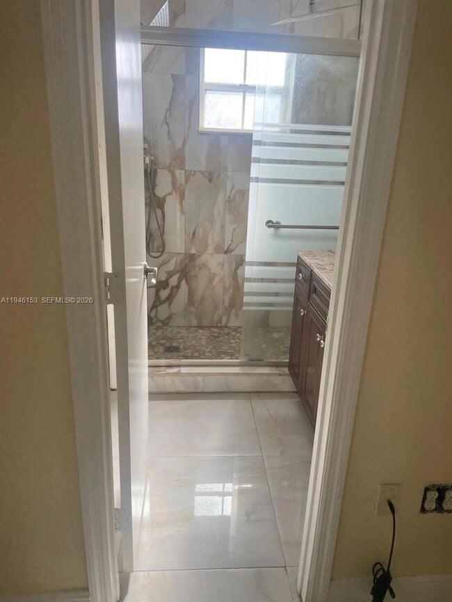 Building Photo - 14562 SW 172nd Ln