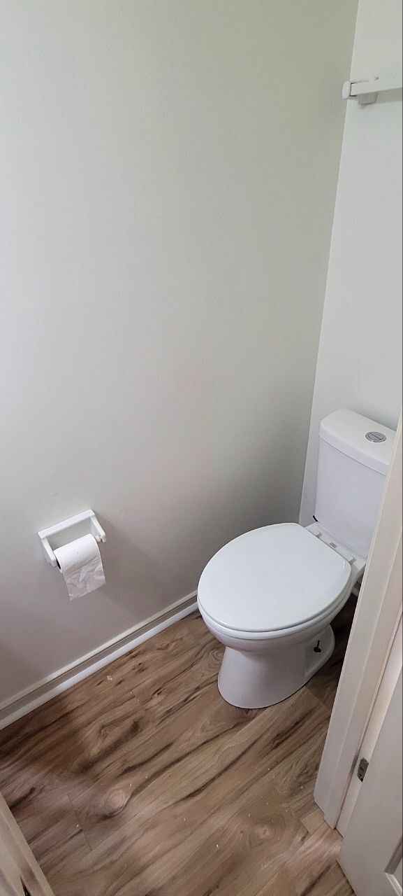 Building Photo - 9728 Country Way Rd