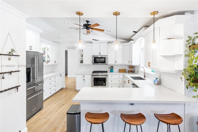 Building Photo - 16550 SW 77th Ct