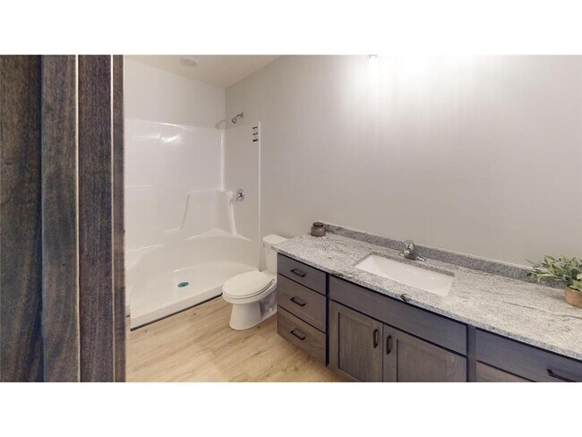 Building Photo - 11744 Kings Ln