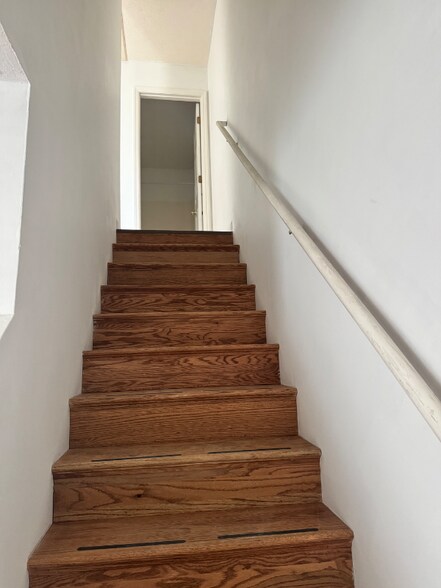 Building Photo - 1003 Whipporwill Dr