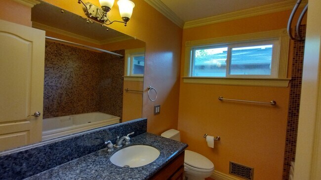 Building Photo - 10279 Palo Vista Rd