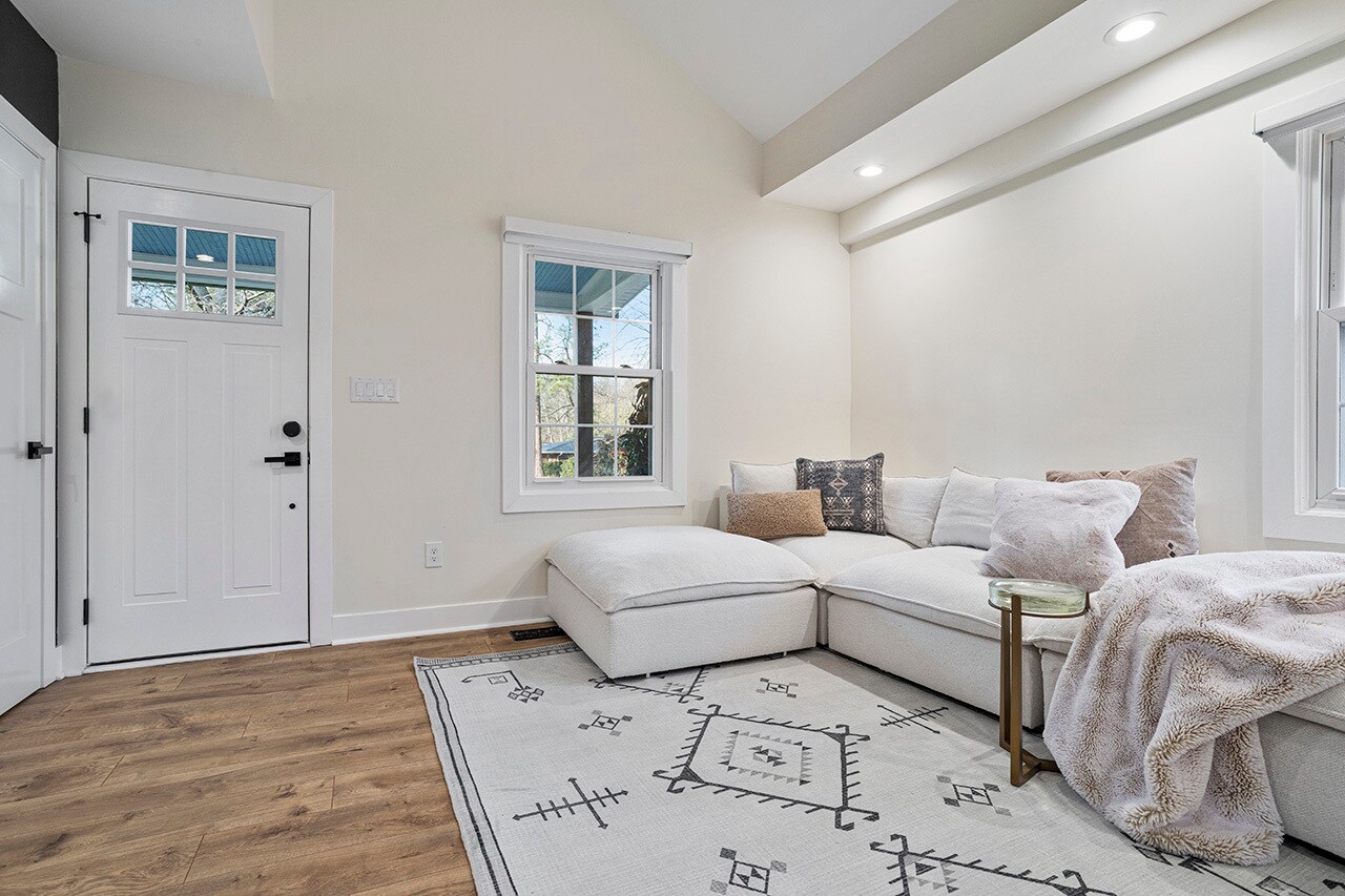 Front Entry into Living Room - 4112 Saint James Church Rd