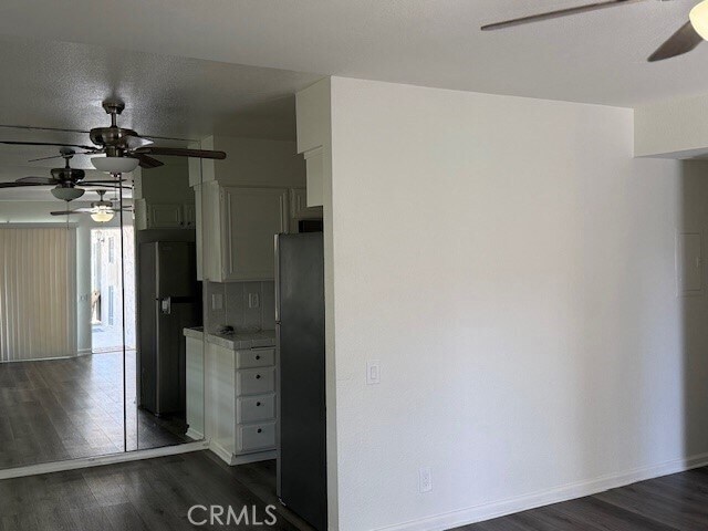 Building Photo - 45313 Sunset Ln