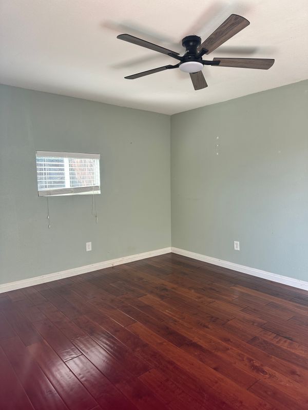 Building Photo - 471 Bernal Ave