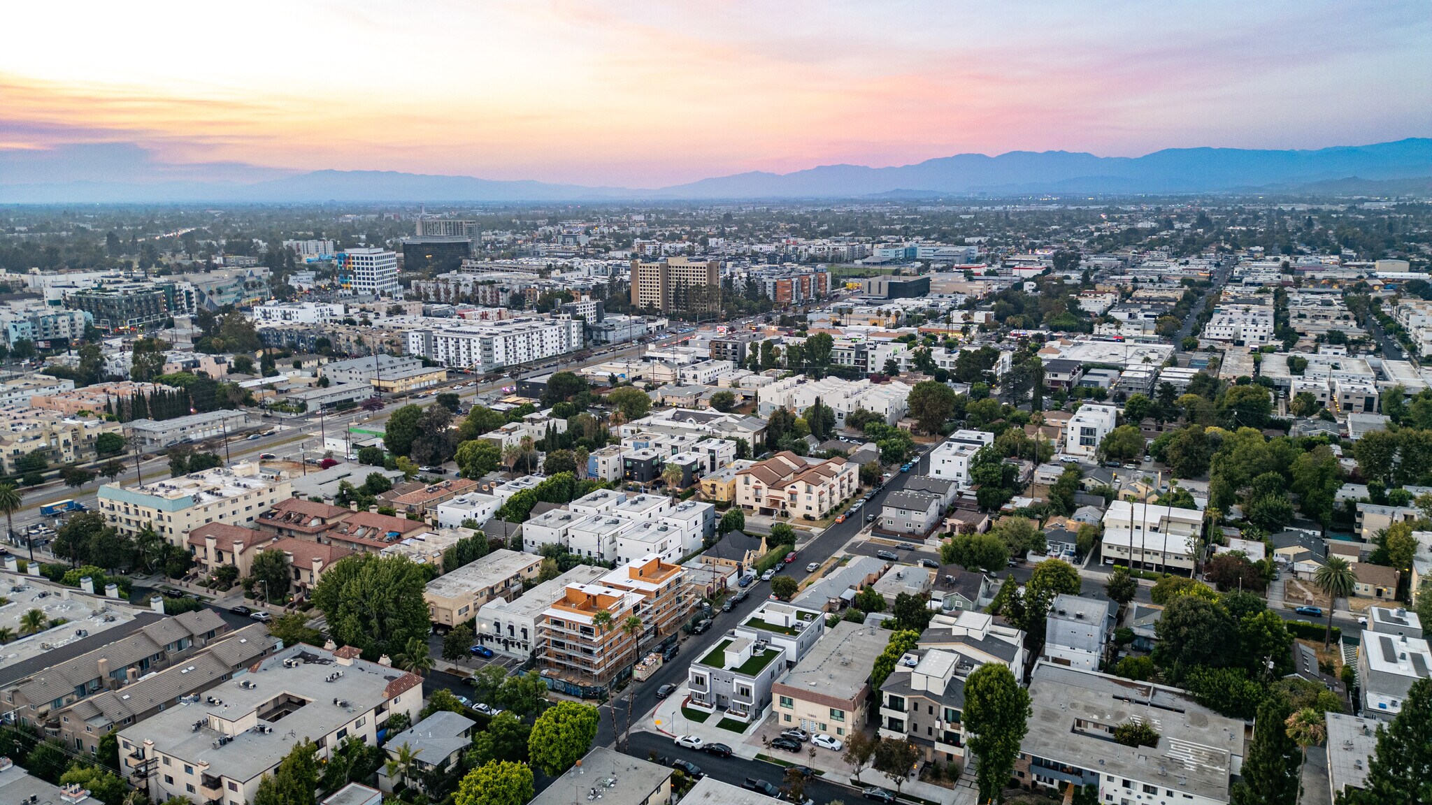 Building Photo - 10857 Morrison St