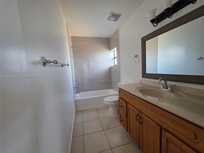 Building Photo - 15238 SW 58th Terrace