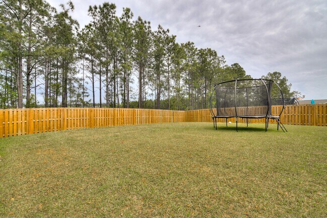 Building Photo - Harlem Beauty!