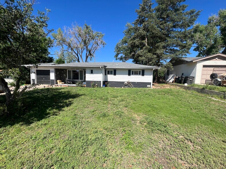 Primary Photo - 430 Cypress Dr