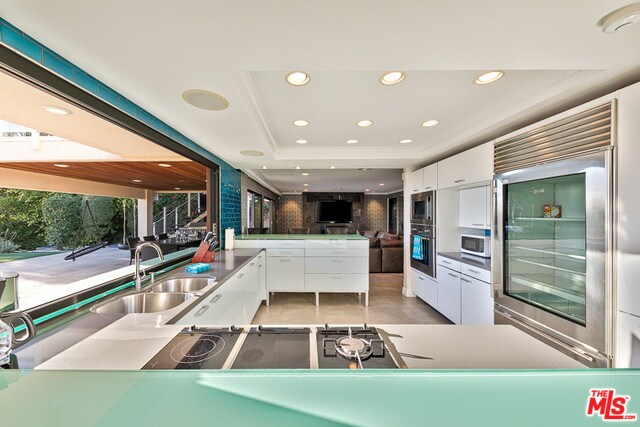Building Photo - 2033 Hercules Dr