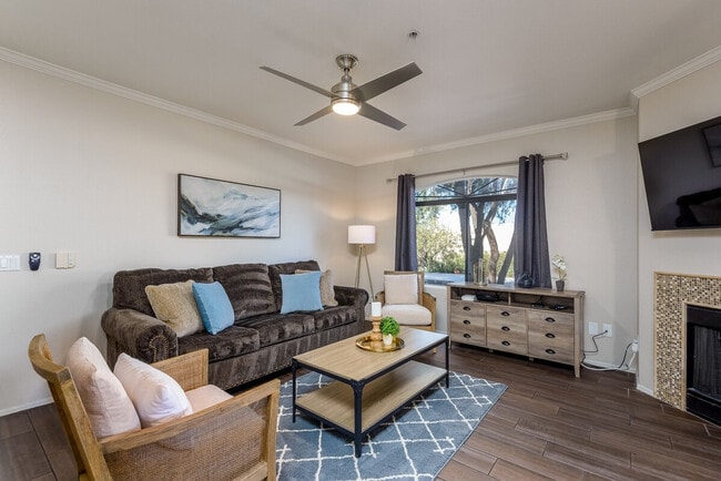 Building Photo - 15095 N Thompson Peak Pkwy