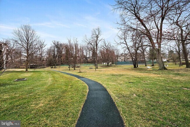 Building Photo - 301 Byberry Rd