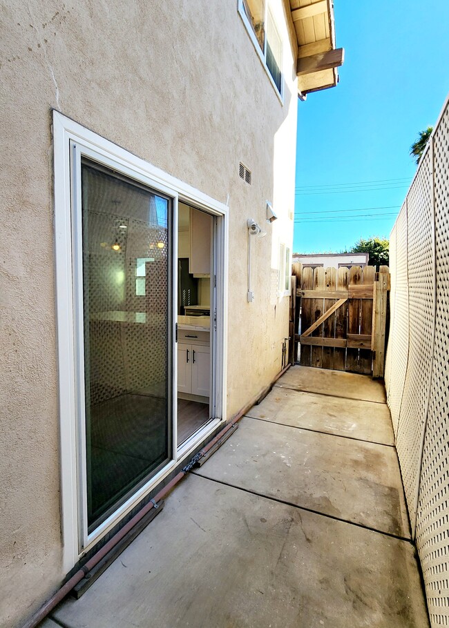 Building Photo - 4804 Del Amo Blvd