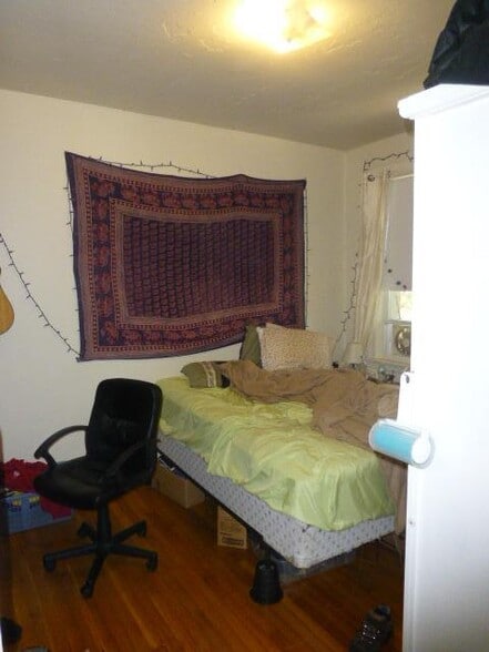 Building Photo - 1634 Commonwealth Ave