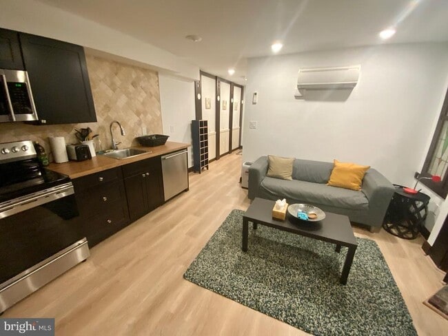 Building Photo - 1837 16th St NW