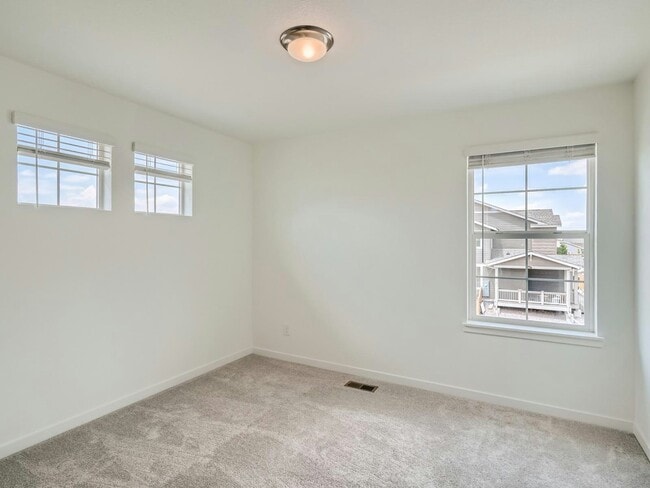Building Photo - 8997 Borrowdale Ln
