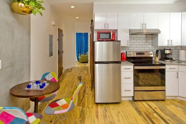 Building Photo - 2 & 3 Bedroom Units in the Dwight Street H...