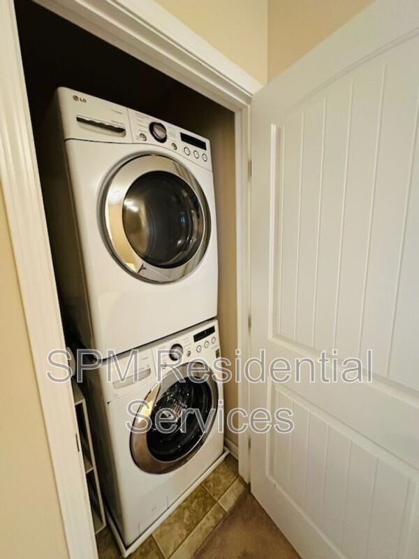 Building Photo - 4519 Exuma Ln