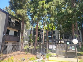 Building Photo - 8650 Gulana Ave