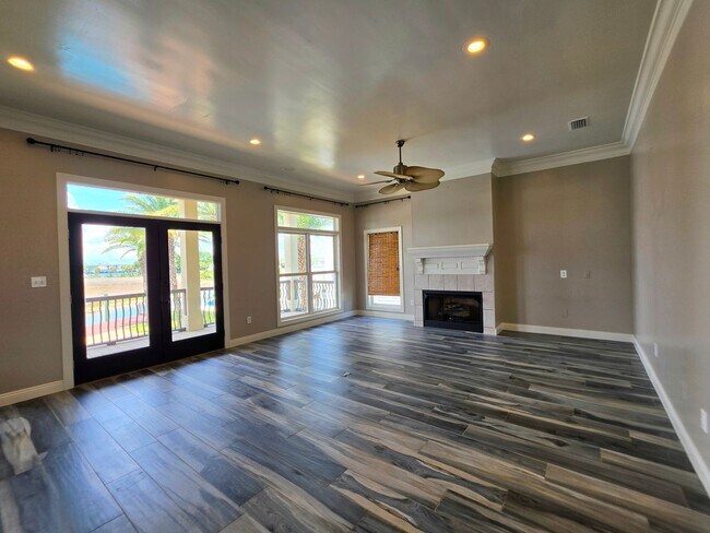 Building Photo - Waterfront 4/2 in Terry Cove with pool and boat dock