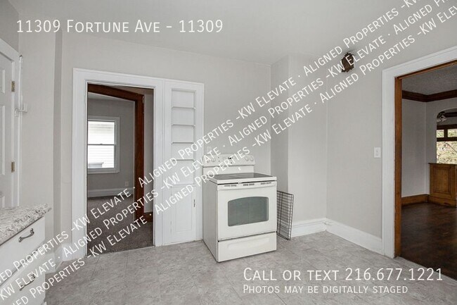 Building Photo - 11309 Fortune Ave
