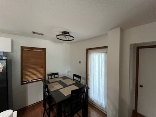 Building Photo - 3514 Fairview Dr