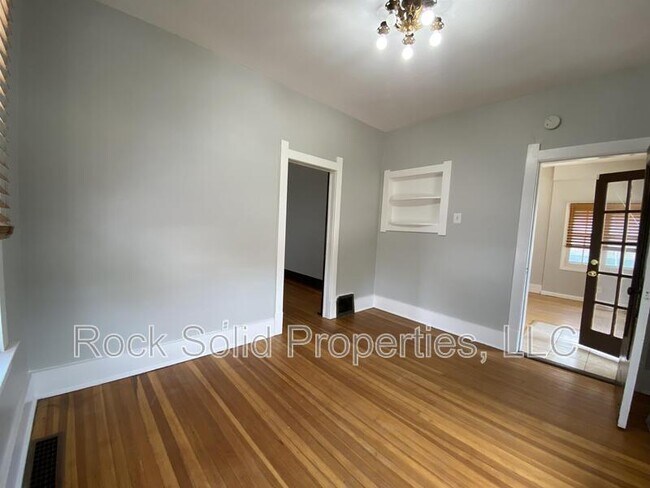 Building Photo - 2414 Reed Ave